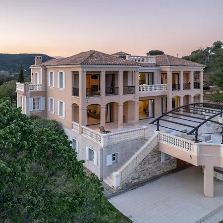 Villa Chateau Di Cardiccia - 7br Climatise *